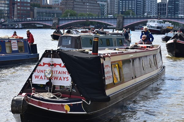 Fund Britain’s Waterways is a coalition of organisations representing hundreds of thousands of inland waterway users and supporters across Britain.
