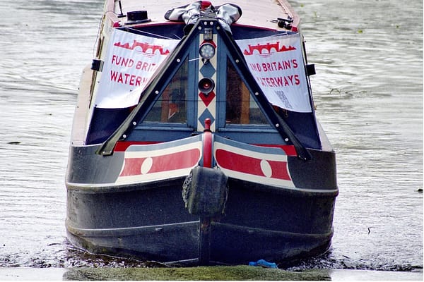Fund Britain’s Waterways is a coalition of organisations representing hundreds of thousands of inland waterway users and supporters across Britain.