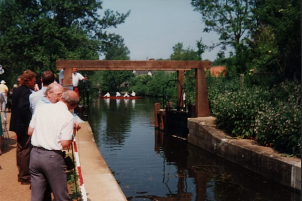 Fund Britain’s Waterways is a coalition of organisations representing hundreds of thousands of inland waterway users and supporters across Britain.