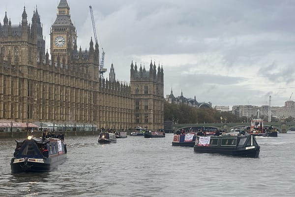 Fund Britain’s Waterways is a coalition of organisations representing hundreds of thousands of inland waterway users and supporters across Britain.